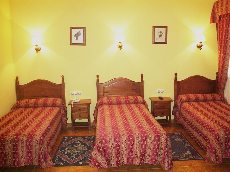 Hostal Bellido Montilla Exterior foto